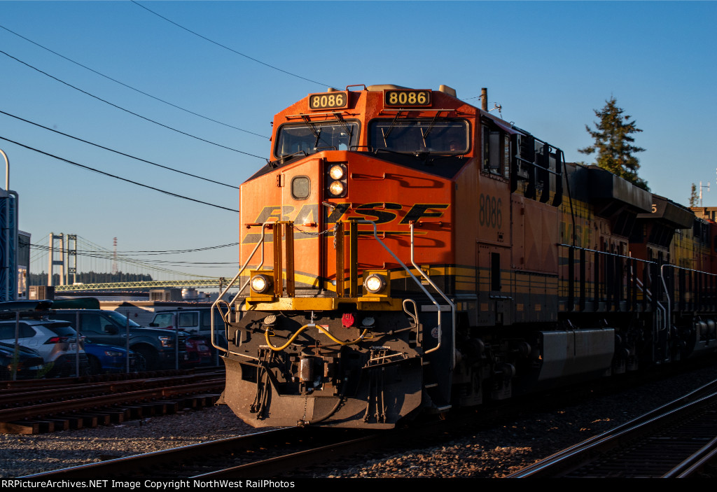 BNSF 8086